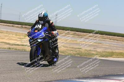 media/Jun-16-2024-Lets Ride (Sun) [[4ae6dd1f02]]/Group B/1220pm (Wheelie Bump)/